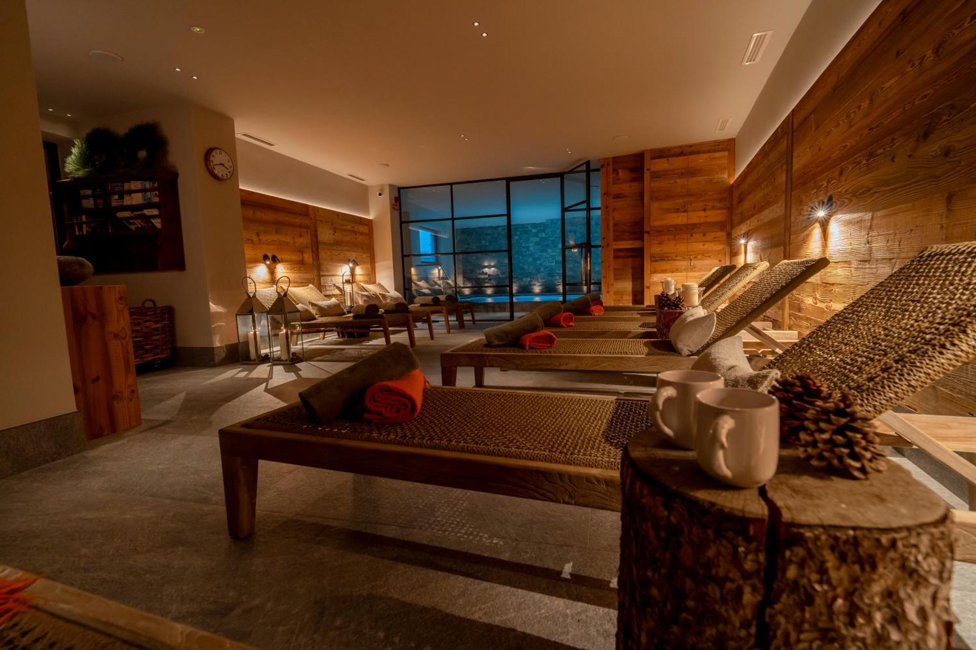 Hotel Alu Mountain Design Борміо Екстер'єр фото